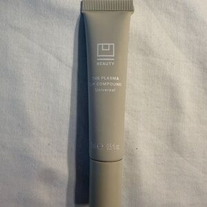 UBEAUTY Lip Compound in Universal color NWT